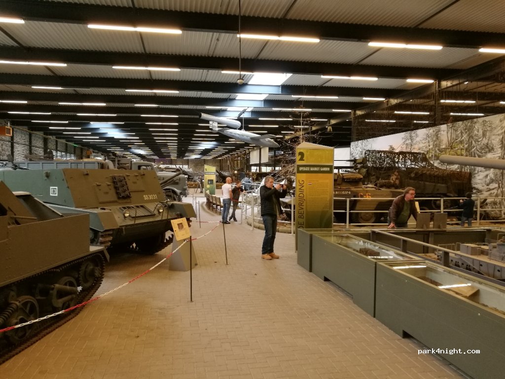 (5825 AD) Overloon - 27 Bergkampweg — foto 3