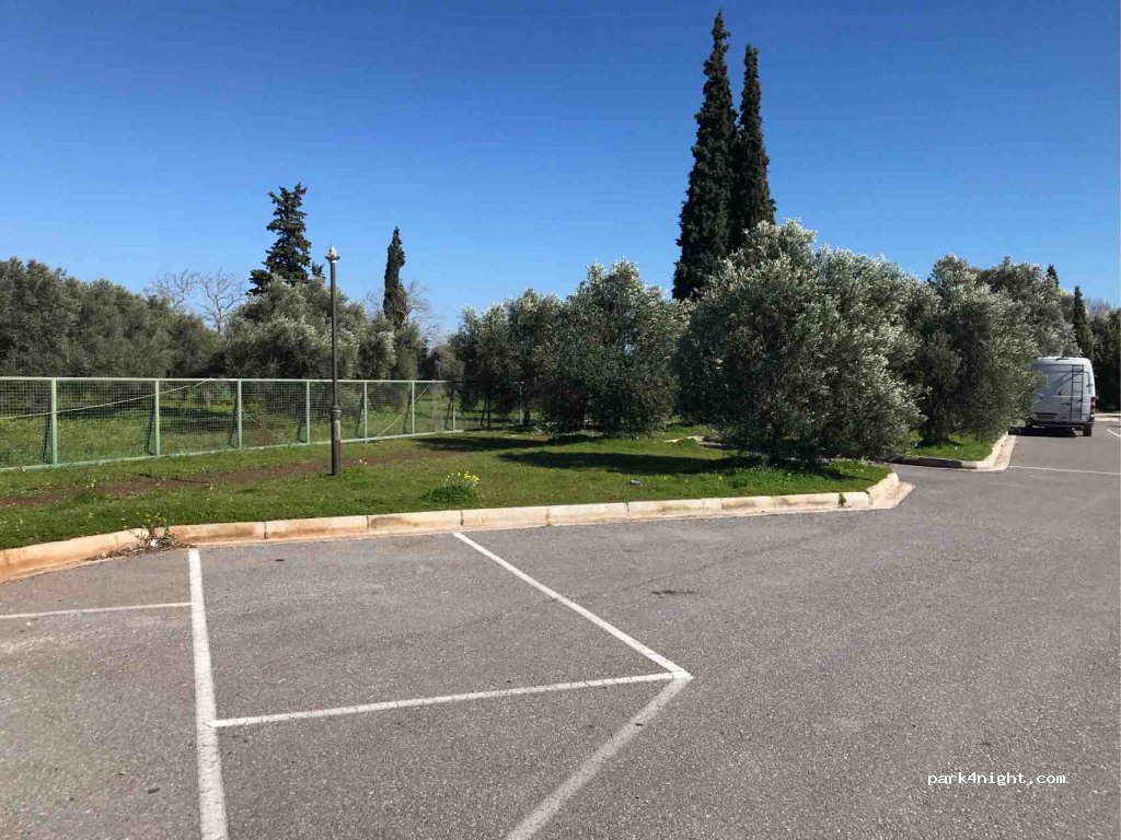(190 07) Agios Panteleimon - 45 Agias Paraskevis — foto 2
