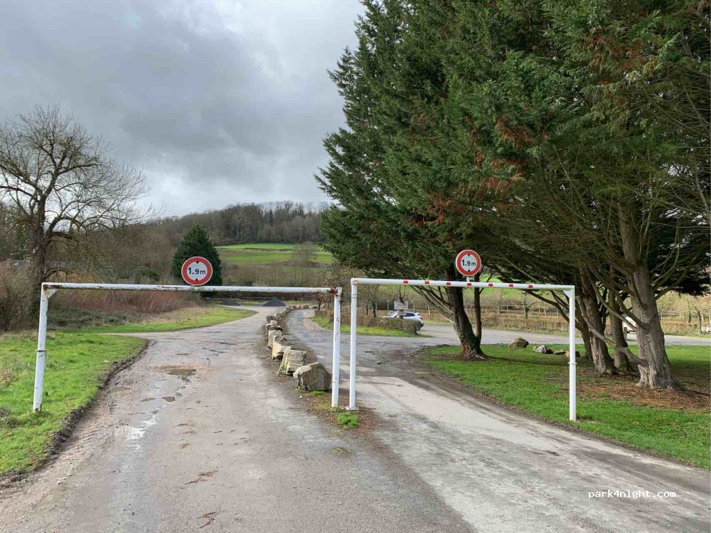 (14130) Pierrefitte-en-Auge - La Cour de France — foto