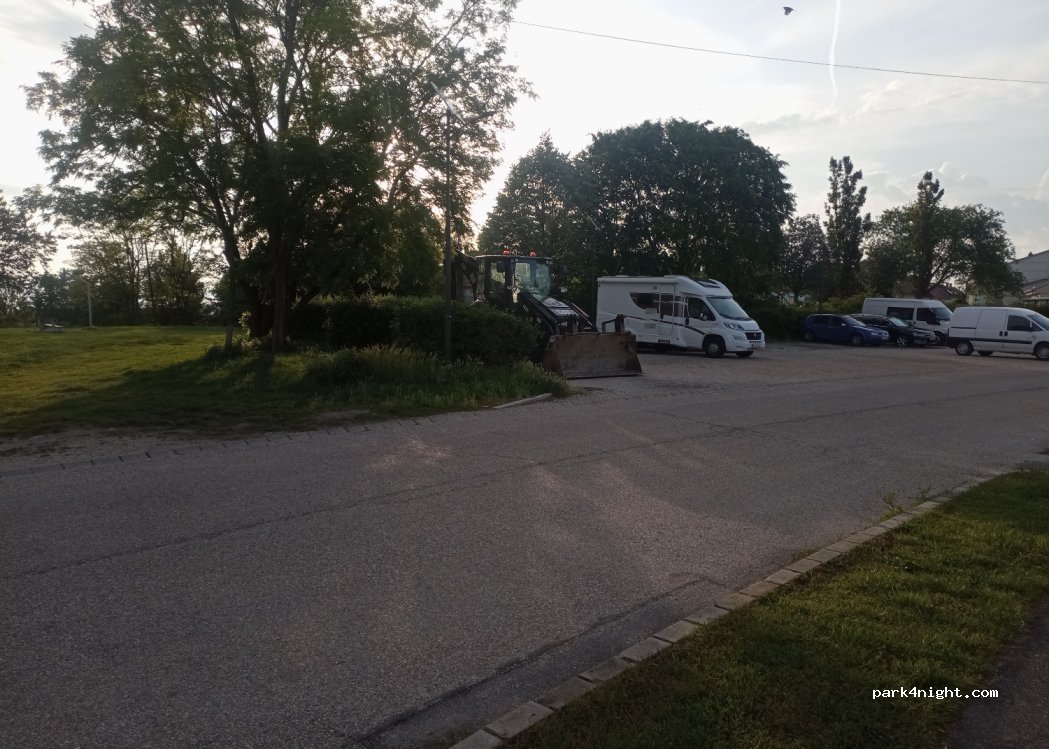 (9400) Sopron - 3 Rozália út — foto 3