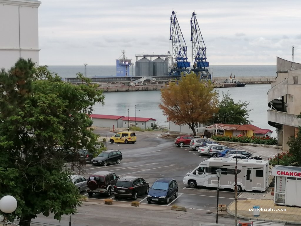 (9600) Balchik - 20 Приморска — foto