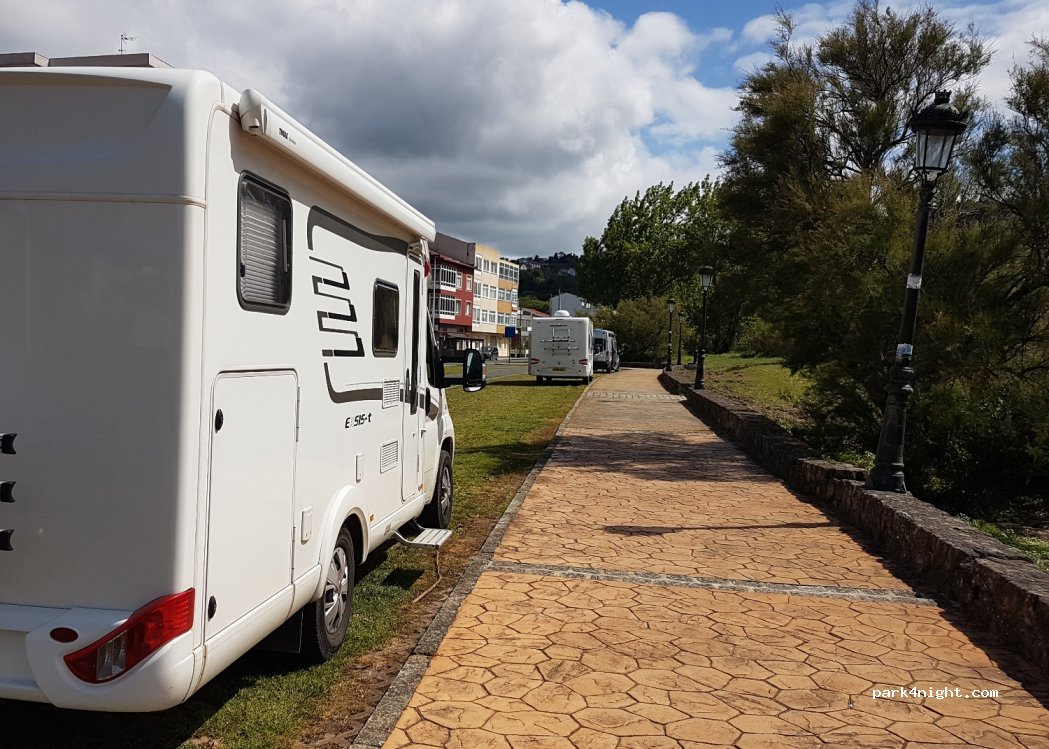 (15555) Cedeira - 71 Camiño Real da Magdalena — foto 3