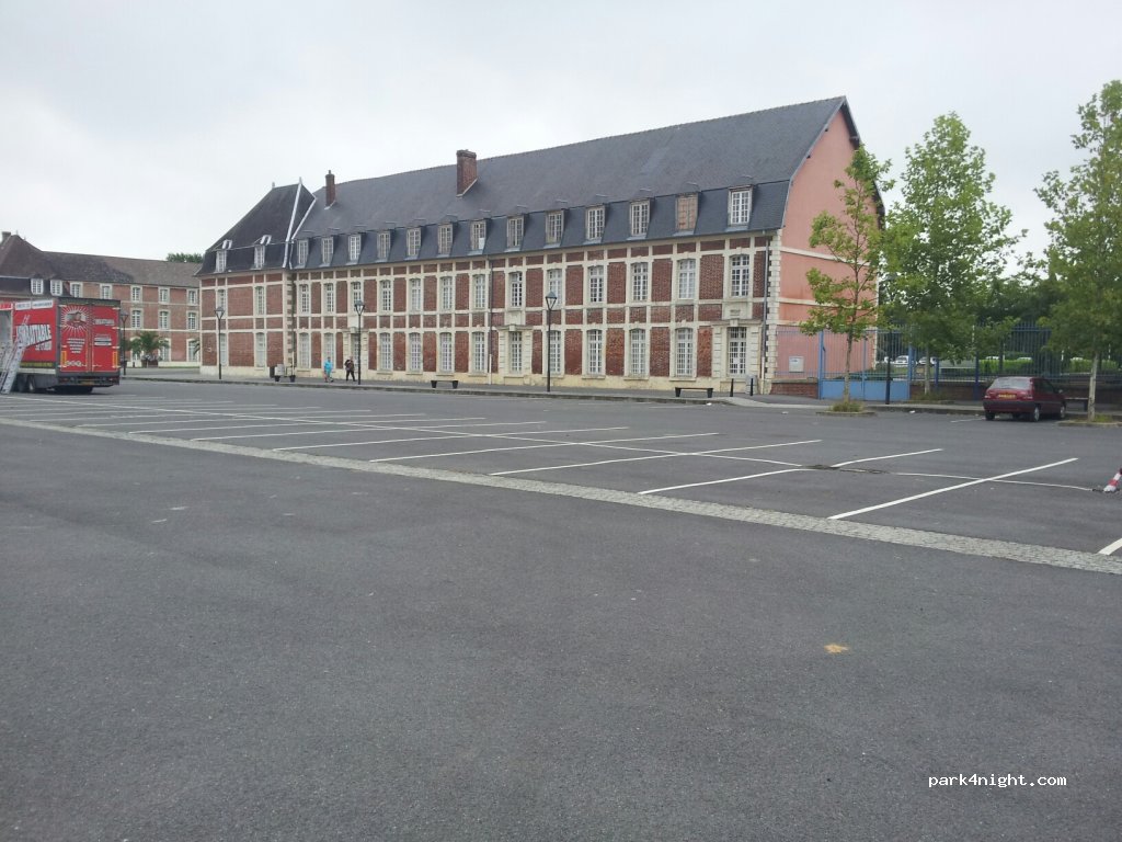 (02800) La Fère - 2 Rue Mazin — foto