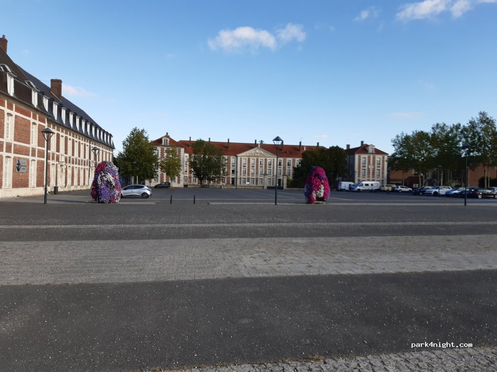 (02800) La Fère - 2 Rue Mazin — foto 2
