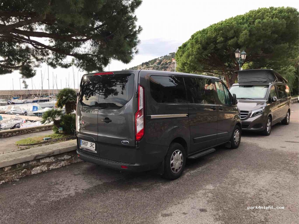 (06230) Villefranche-sur-Mer - 24 Avenue du Général de Gaulle — foto 2