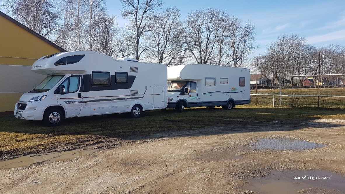 (8877) Tornyiszentmiklós - 2 Kossuth Lajos utca — foto