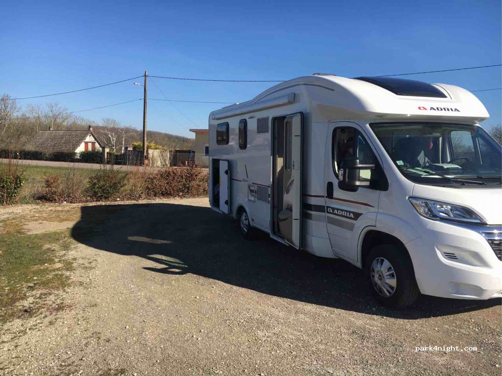 (89310) Sainte-Vertu - 3 Route de Nitry — foto