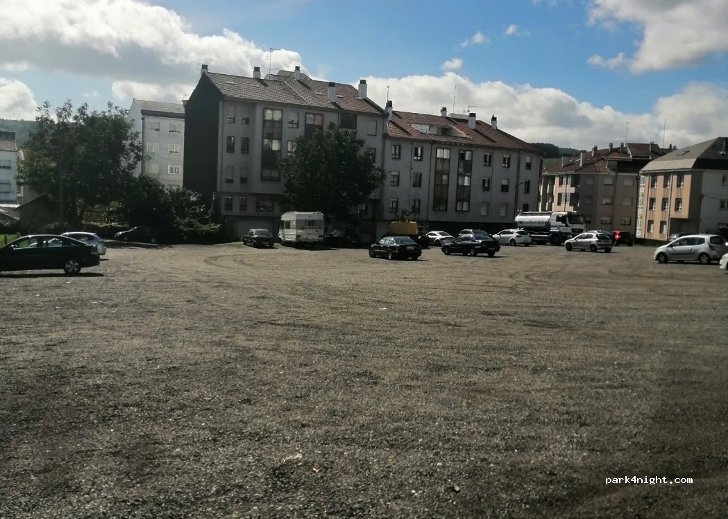 (27500) Chantada - 42D Avenida de Lugo — foto