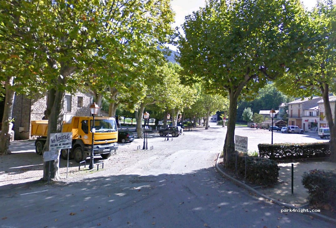 (26510) Rémuzat - Les Fasses — foto