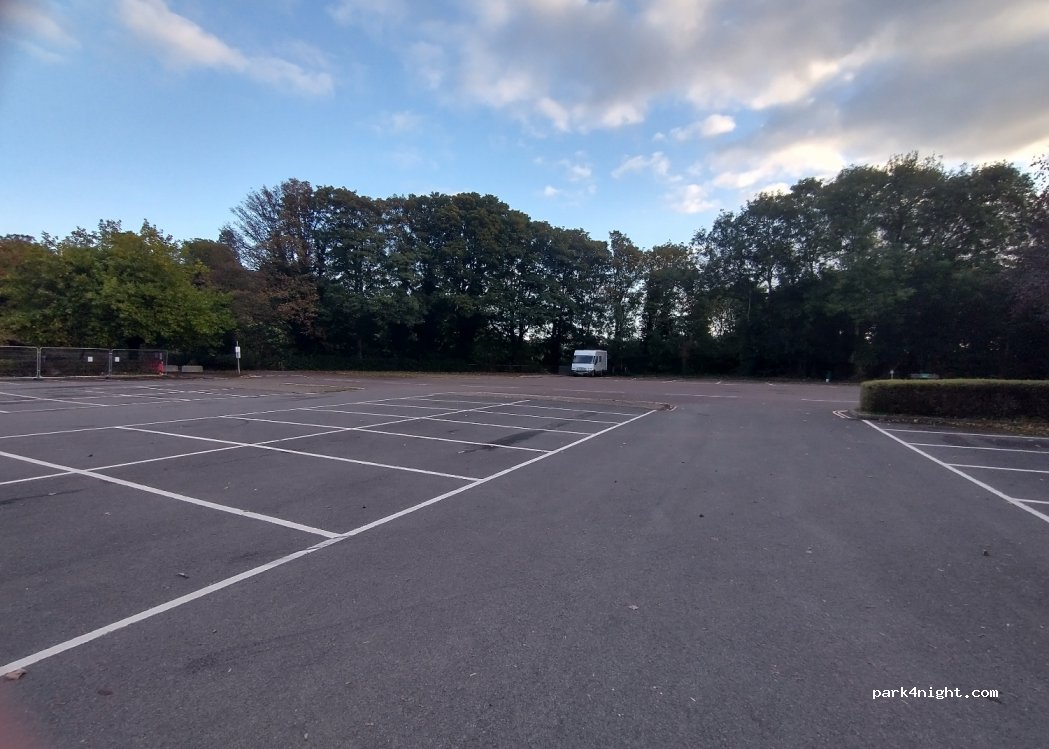 (SN10 1DA) Devizes Wiltshire - Station Road — foto 2