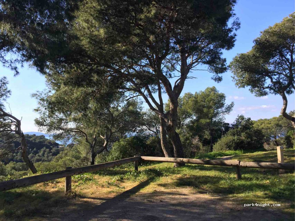 (83220) Le Pradet - 108 Chemin du Passage dei Garden — foto
