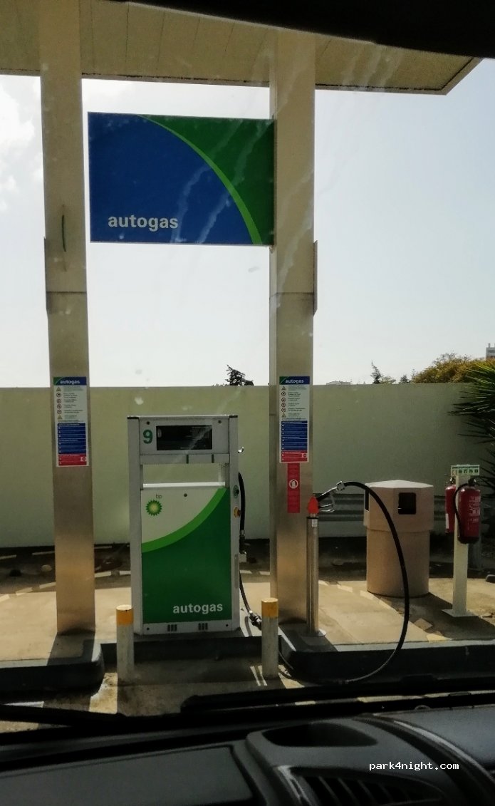 (8500-580) Portimão - BP Rua Sidónio Pais — foto 2