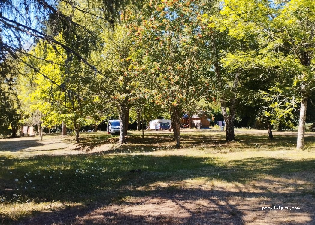Camping municipal des Combes** — foto 3