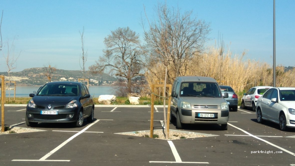 (13800) Istres - 13800 Rue des Arnavaux — foto 2