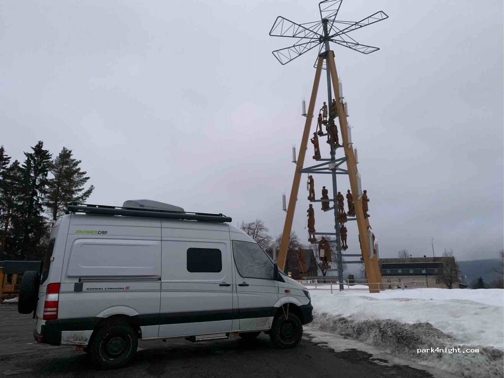(08349) Johanngeorgenstadt - 1 Platz des Bergmanns — foto