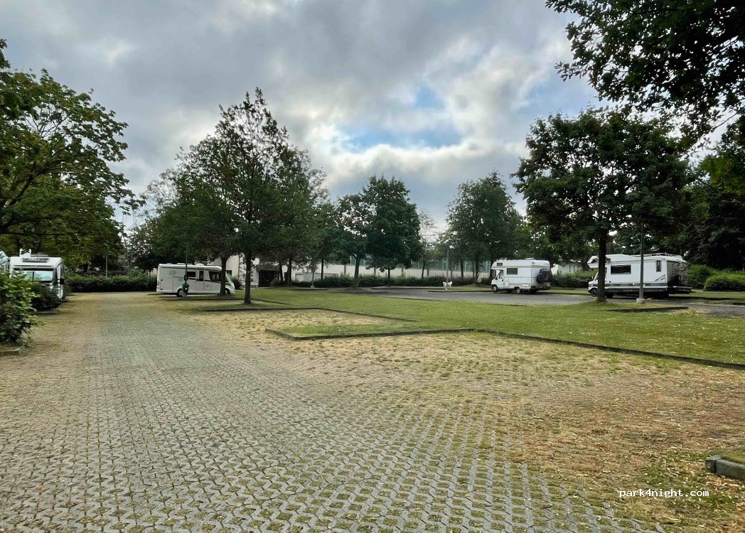 (35516) Münzenberg - Am Viehtrieb — foto 3