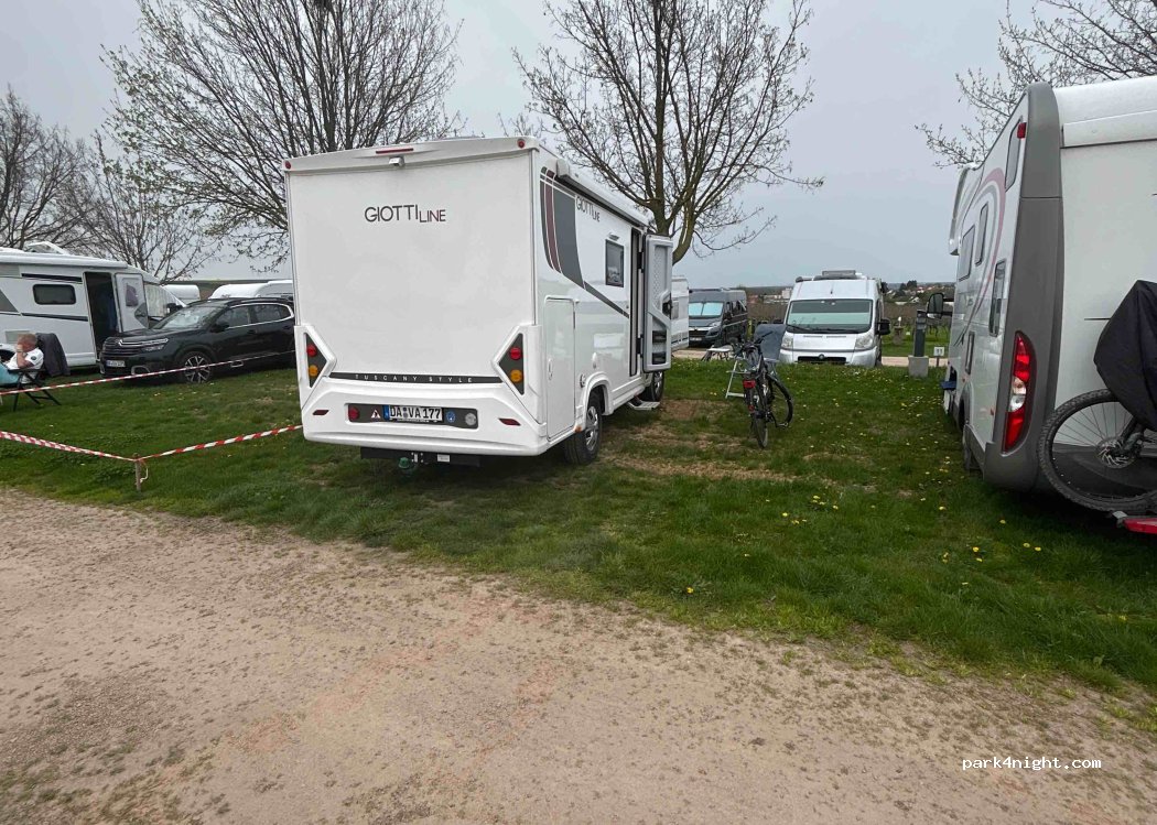 Reisemobilstellplatz Weingut Gehring — foto 4