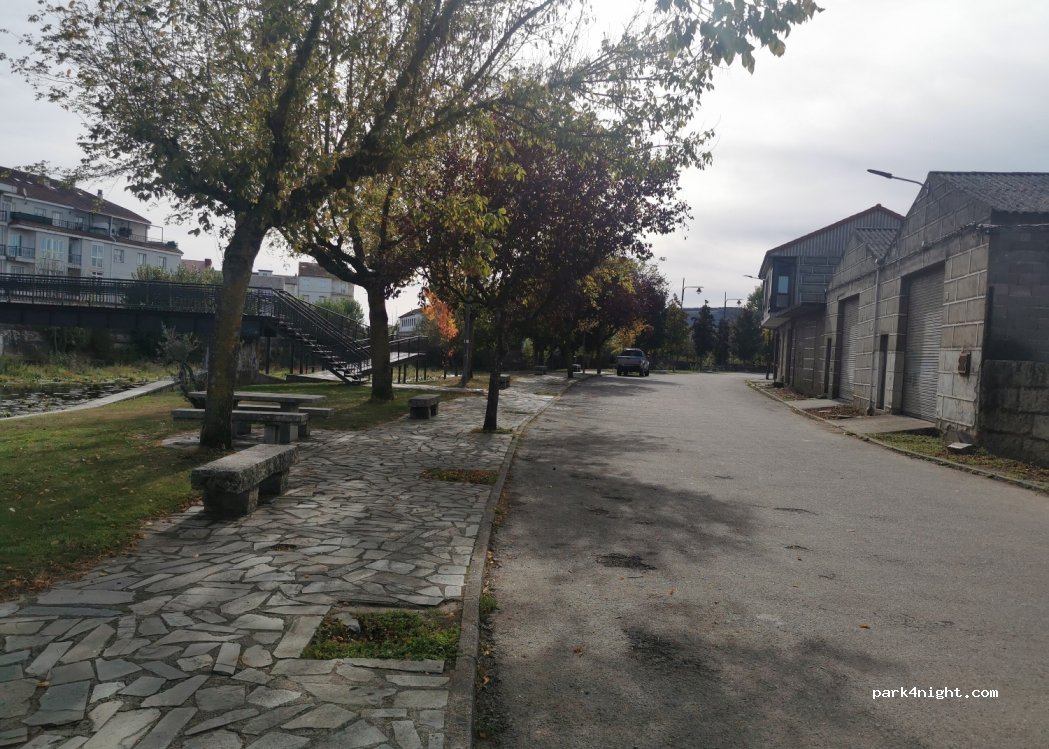 (32600) Verín - 36 Rúa do Olivar — foto 2