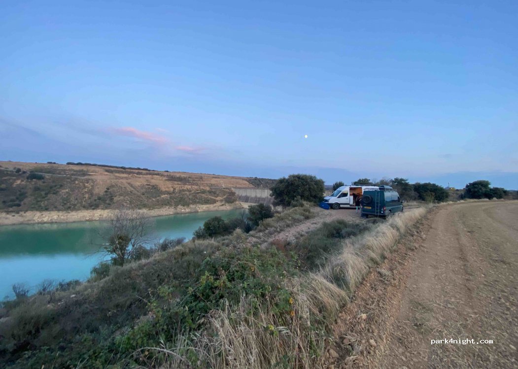() Huesca - Camino del Río Flumeu — foto 2
