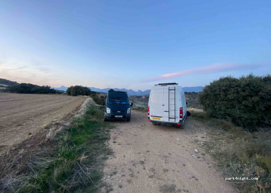 () Huesca - Camino del Río Flumeu — foto 3