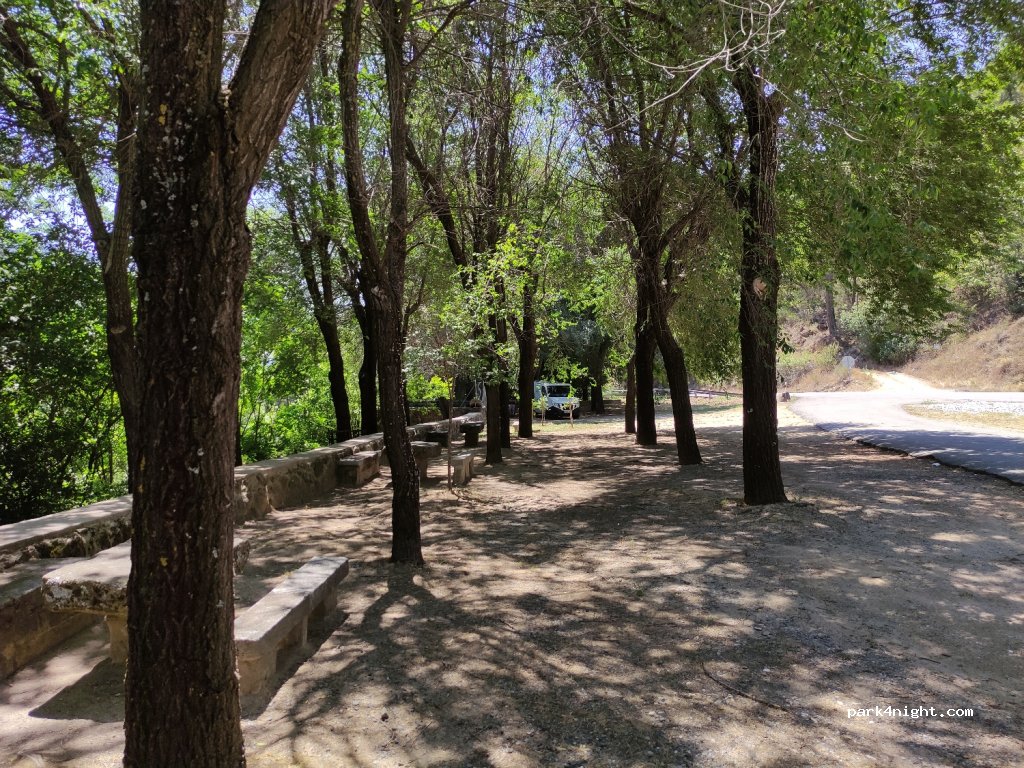 (05414) Cuevas del Valle - N-502 — foto 4