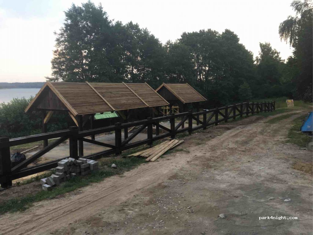(77) Gwieździn - Unnamed Road — foto