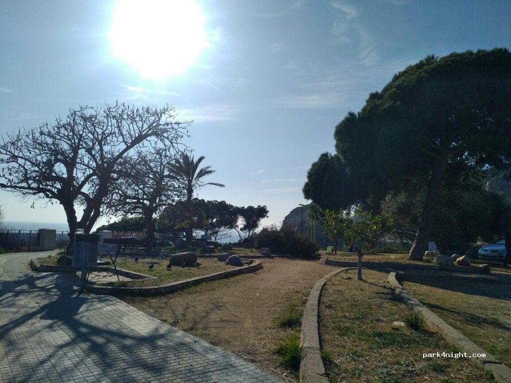 (08370) Calella - N-II — foto