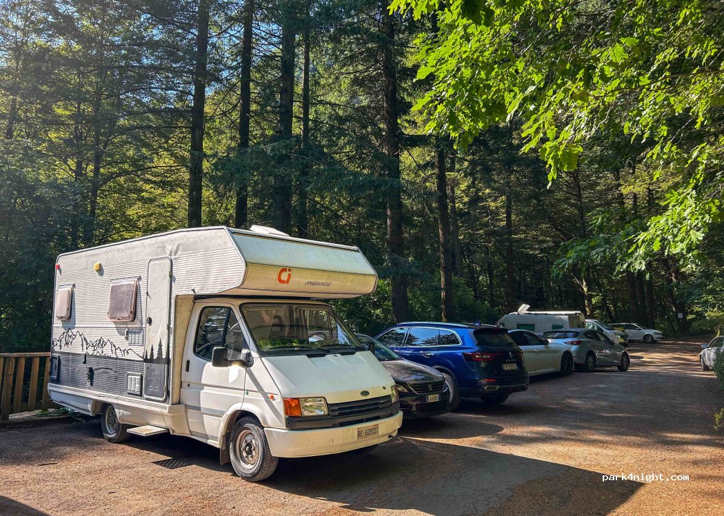 (40042) Lizzano In Belvedere - Unnamed road — foto 4