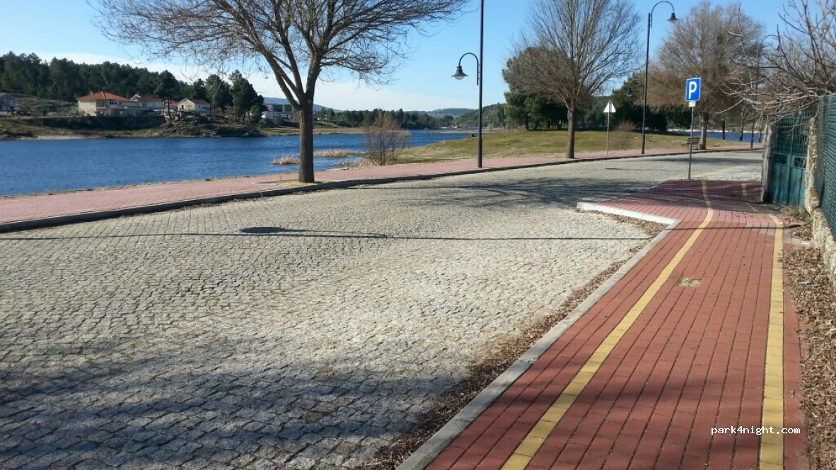 (3640) Vila da Ponte - 307 Rua Direita — foto