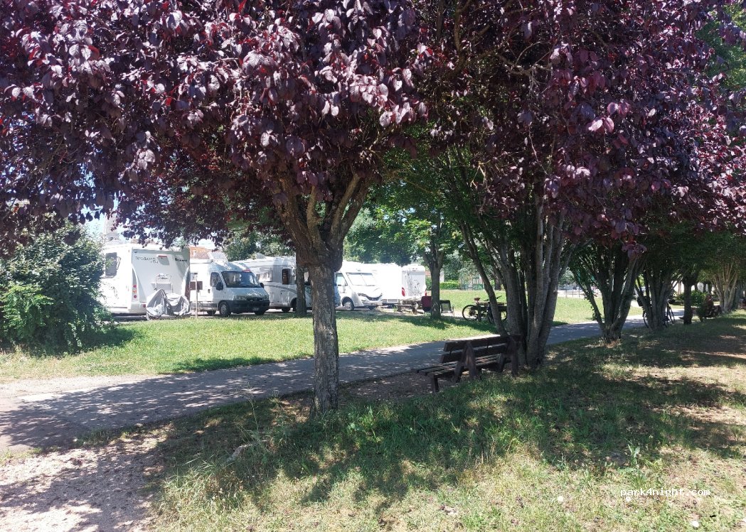 (71640) Givry - 1 Rue de la Gare — foto 4