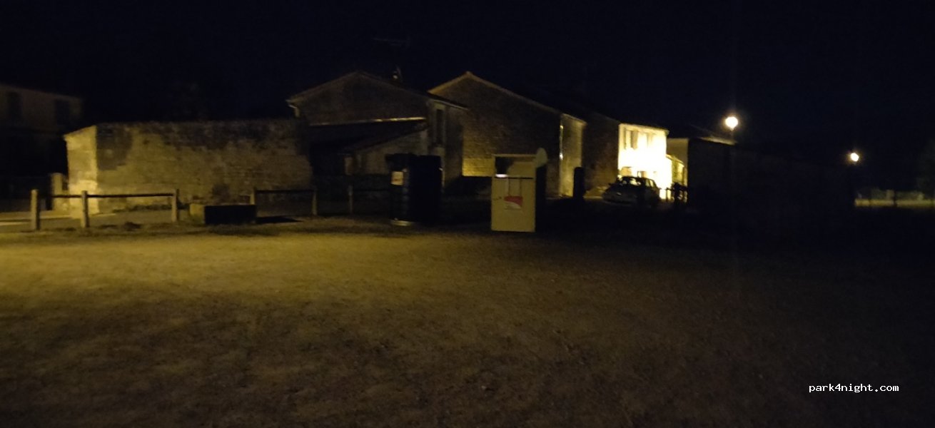 (16720) Saint-Même-les-Carrières - 8 Rue des Caves Noires — foto 3