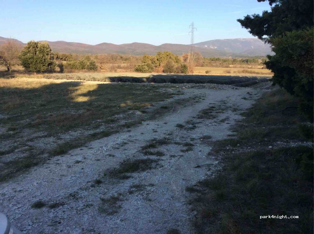 (26770) Salles-Sous-Bois - Serre Billard — foto