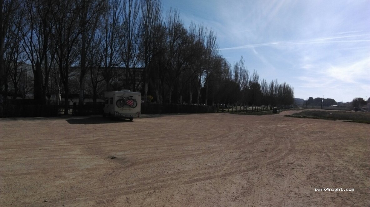 (02006) Albacete - 1 Calle Parque Público — foto 2