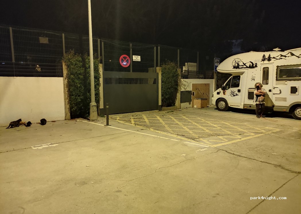 (41530) Morón de la Frontera - 5 Avenida Montellano — foto 3