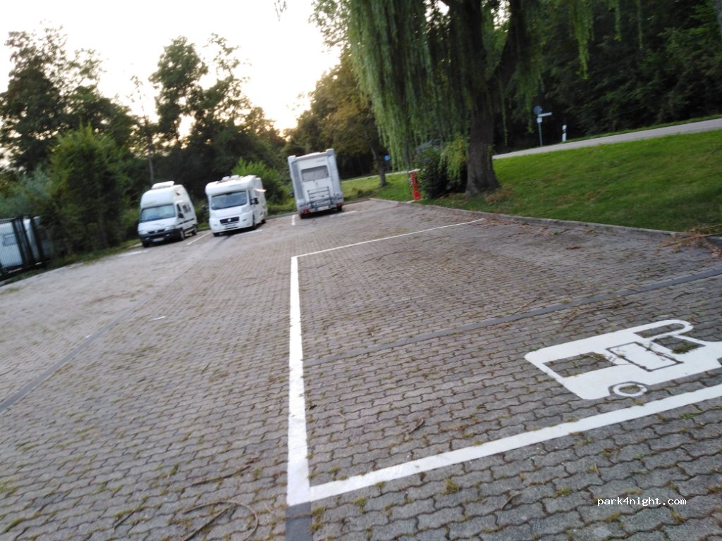 (76470) Ötigheim - 21 Rheinstraße — foto