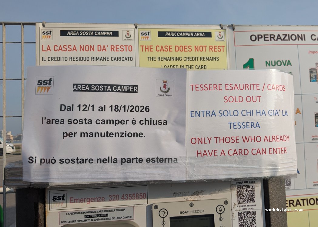 (30015) Chioggia - Via Granatieri di Sardegna — foto 5