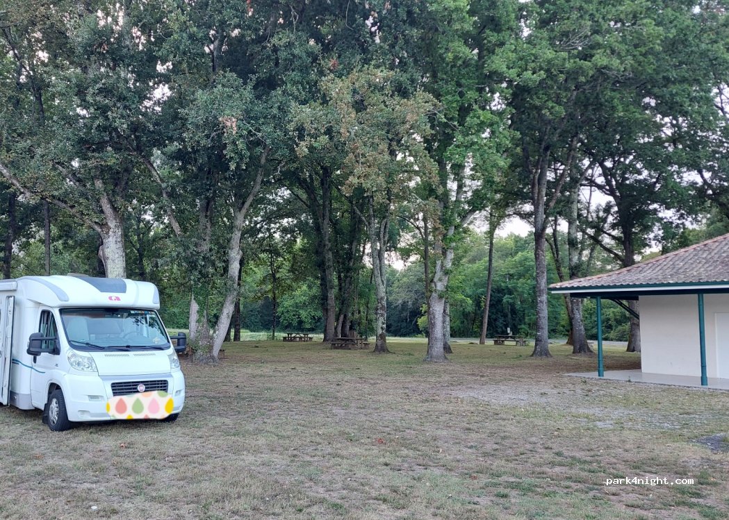 (17360) La Clotte - Unnamed Road — foto 3