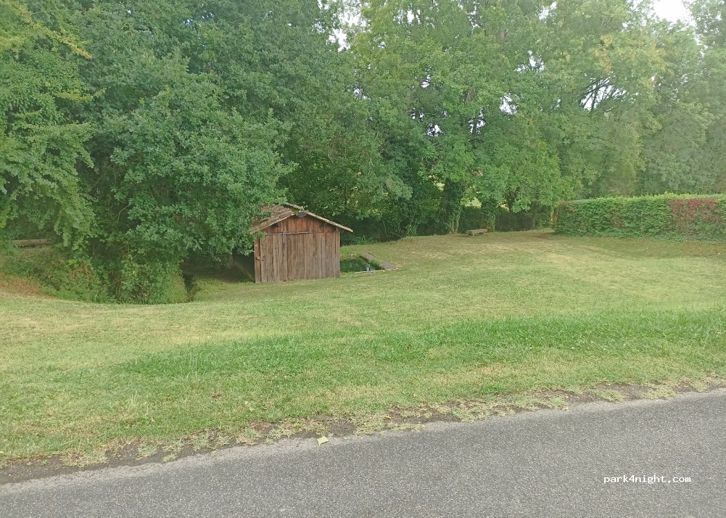 (17210) Saint-Palais-de-Négrignac - D259E2 — foto 3