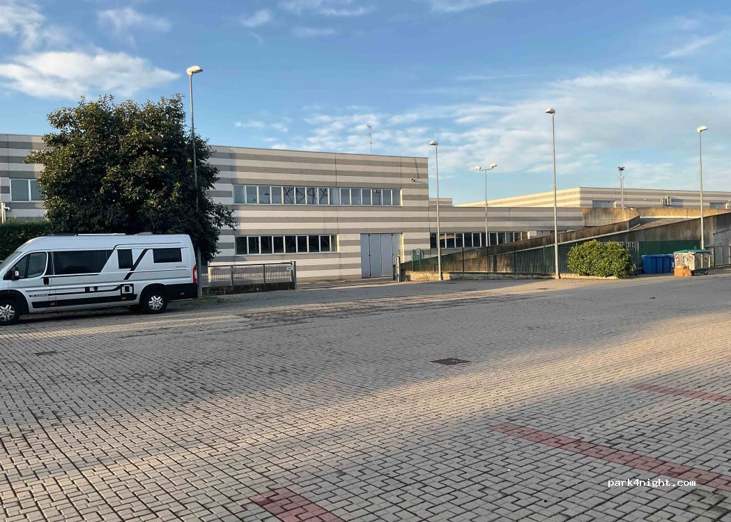 (20833) Giussano - 104 Strada Provinciale 9 — foto 2