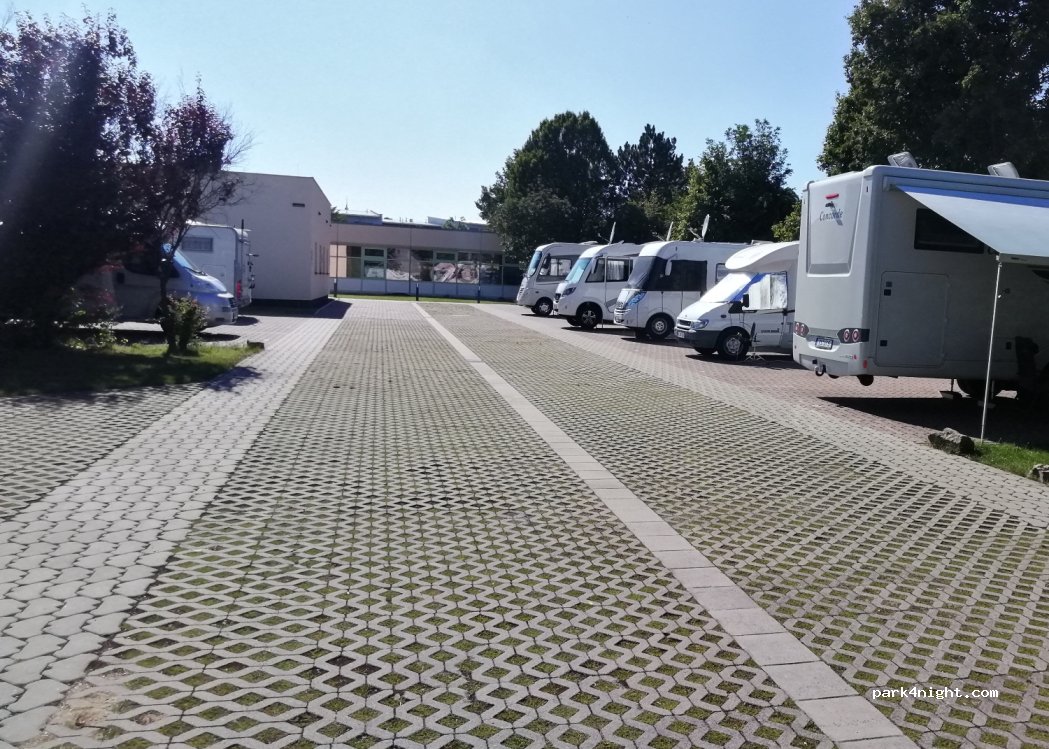 (97631) Bad Königshofen im Grabfeld - 36 Thüringer Straße — foto 4