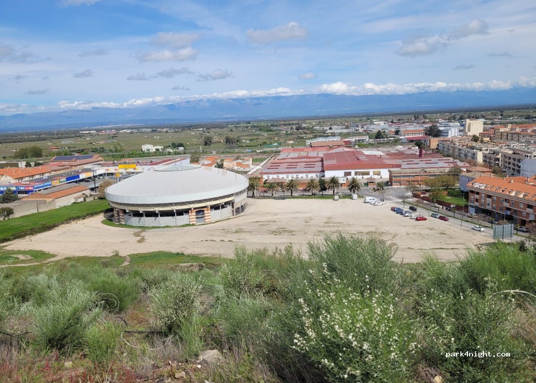 (10300) Navalmoral de la Mata - Av. de las Angustias — foto 2