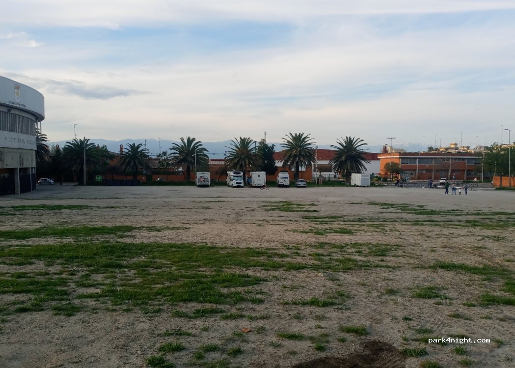 (10300) Navalmoral de la Mata - Av. de las Angustias — foto 3