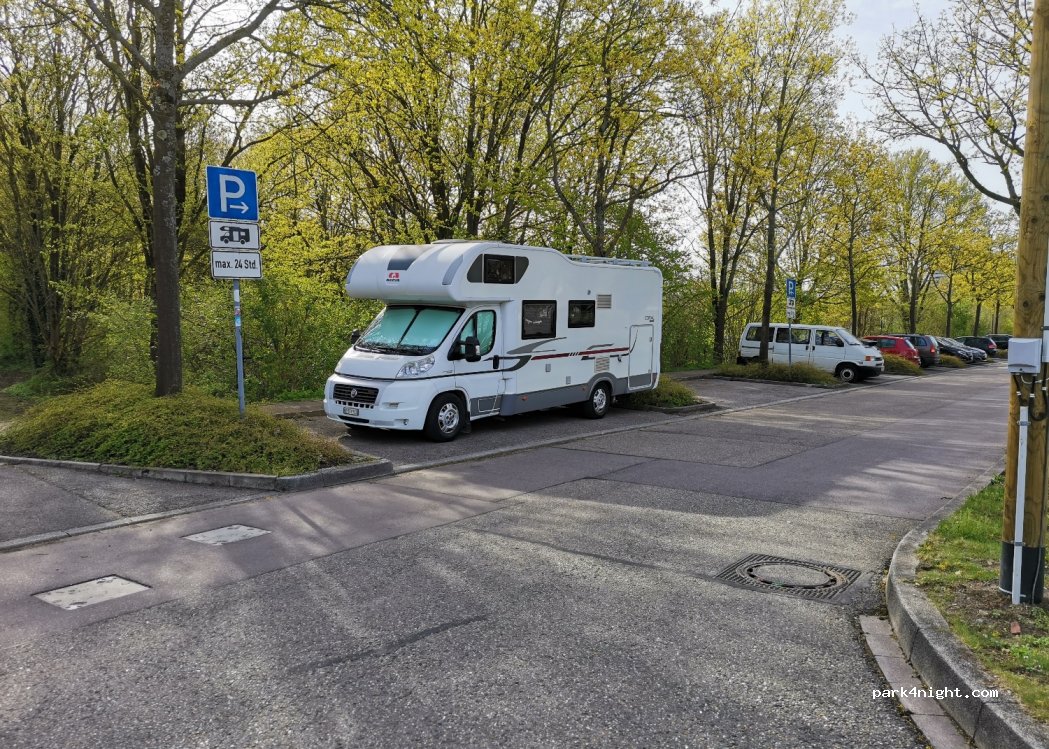 (76199) Karlsruhe - Ettlinger Allee — foto 2