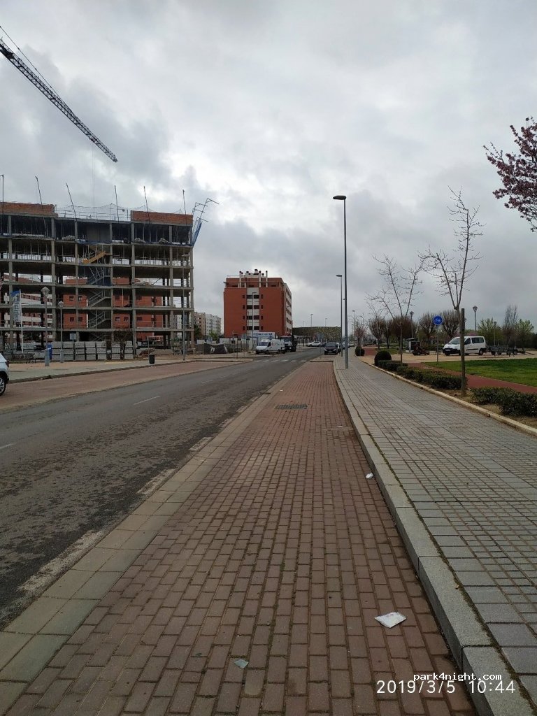 (14005) Córdoba - 18 Prolongacion Avenida de Manolete — foto