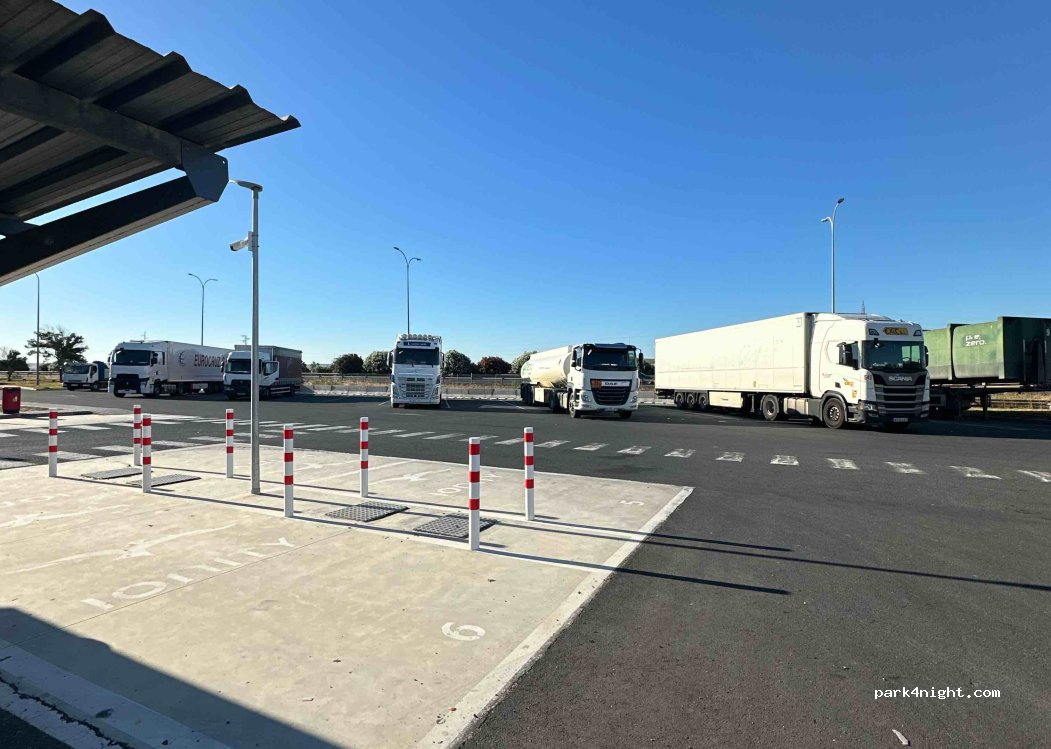 (21620) Trigueros - Autopista del V Centenario — foto 2