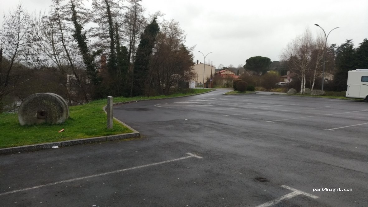 (81100) Burlats - 26 Avenue du Sidobre — foto