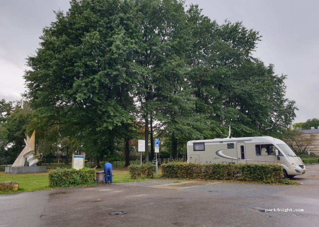 (6136 TJ) Sittard - Sportcentrumlaan 9 — foto 2