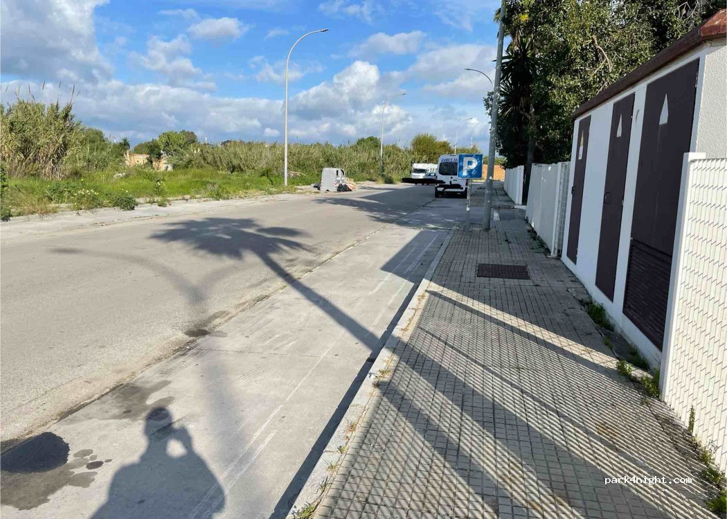 (11300) La Línea de la Concepción - 9 Avenida de la Colonia — foto 2