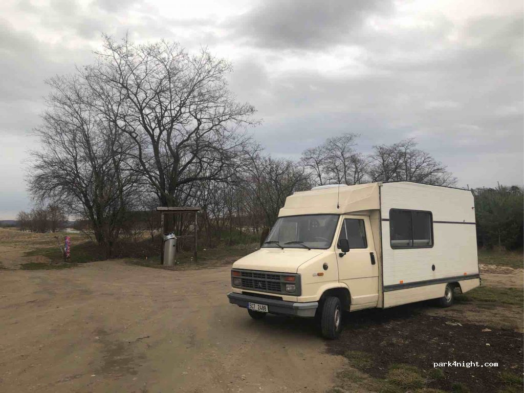 (413 01) Dobříň - 24622 — foto
