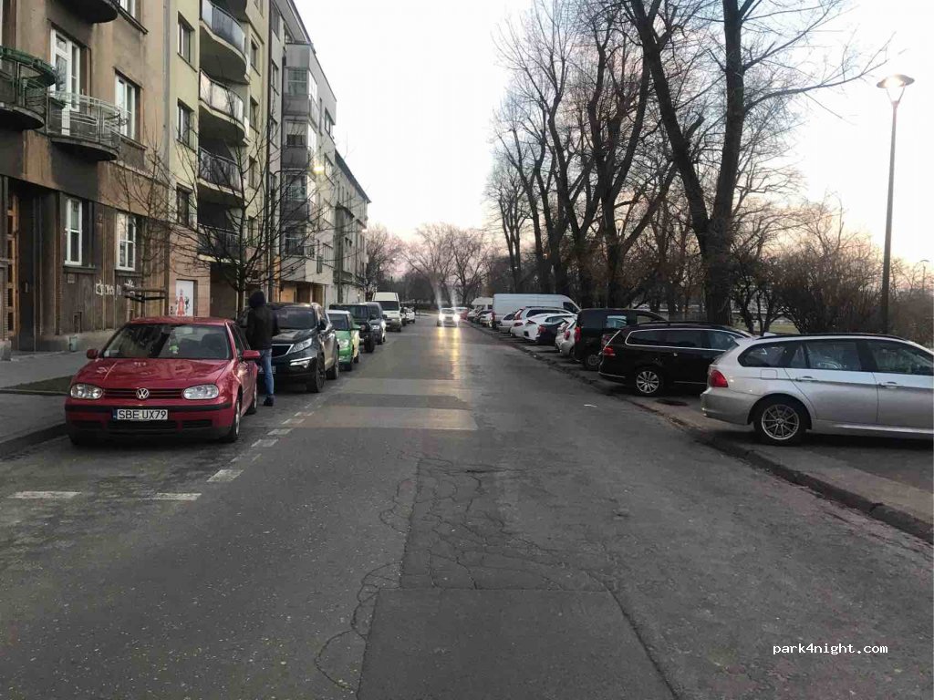 (33-332) Kraków - 8 Smocza — foto 3